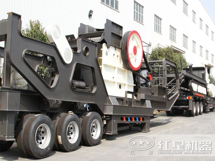 顎式移動(dòng)破碎機(jī)，破碎比大，故障率低